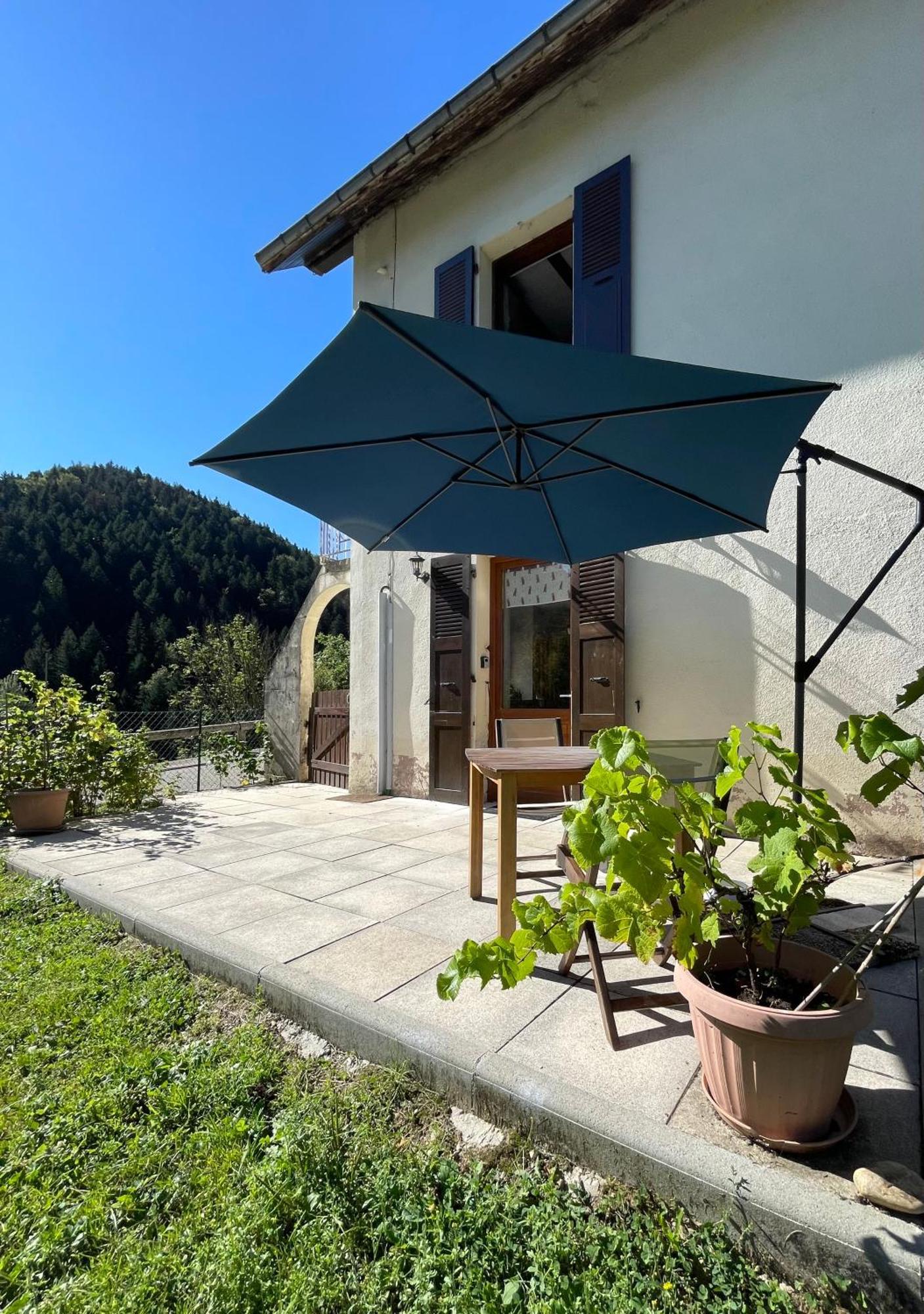 La Sabaudia Apartment Saint-Pierre-d'Entremont  Екстериор снимка